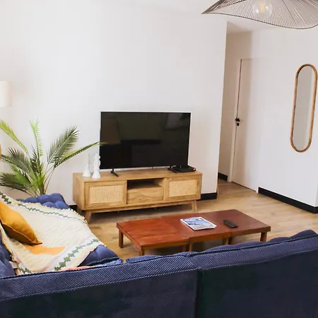 Maison Bleue 8 à 10pers Avec Piscine * Soulac-sur-Mer